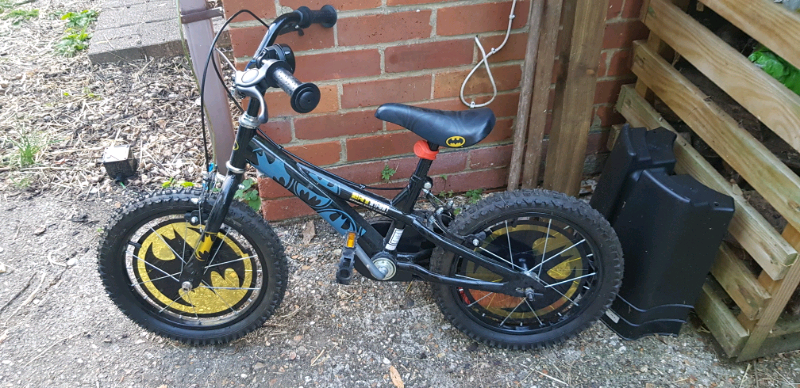halfords batman bike